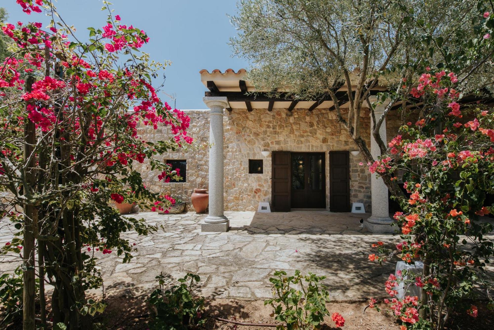 كالا تاريدا Villa & Guesthouse Paissa D'En Bernat المظهر الخارجي الصورة